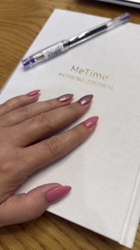 Click to view full screen יומן הבוקר של MeTime photo review